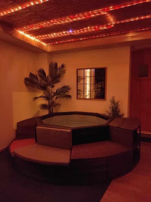 Nuit Romantique Avec Spa Privatif Meilhaud ภายนอก รูปภาพ